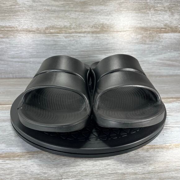 OOFOS Men's OOAHH Black Recovery Slide Sandals Size 10 - Picture 2 of 8